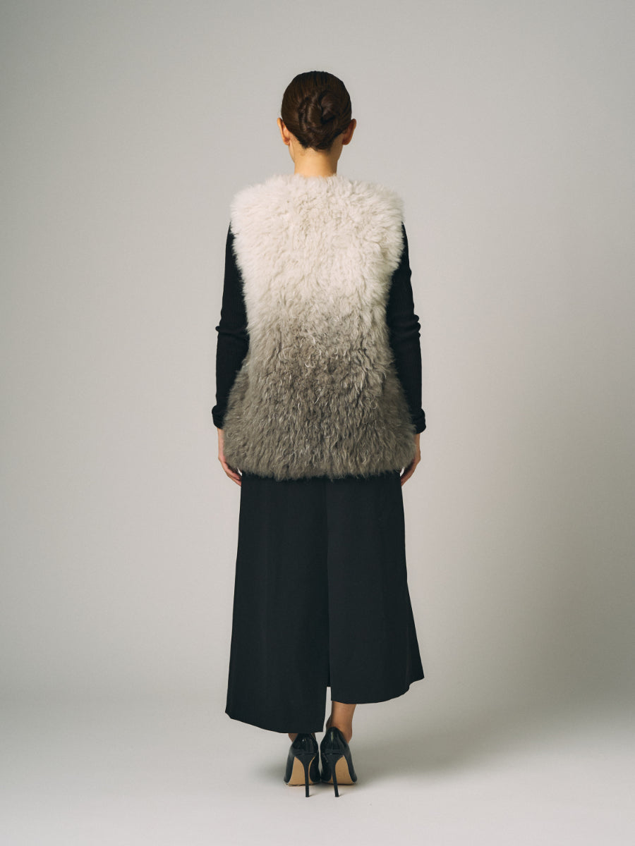 美品✨LAVITA ラヴィータ　ファー　ポンチョ　カシミヤ　グレー　XL 美品✨LAVITA ラヴィータ ファー ポンチョ カシミヤ グレー XL