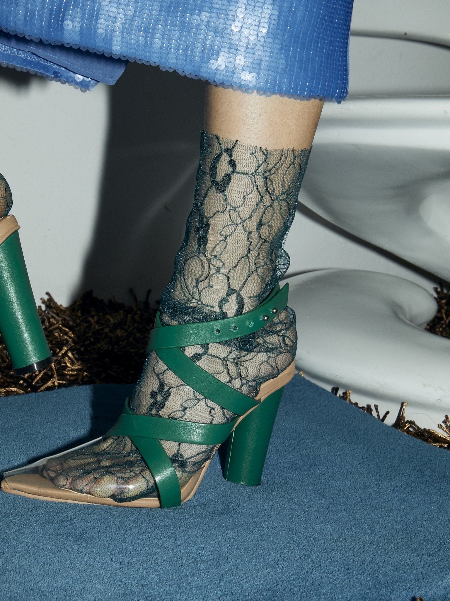 【FLEI】クロスストラップ　PVC　サンダル｜グリーン、レッド（2カラー）