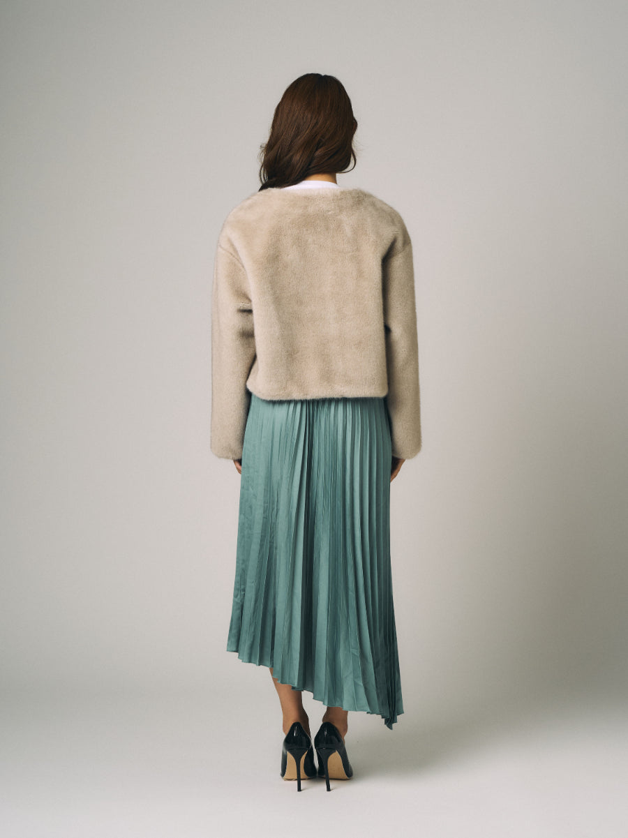 フェイクミンク　ジャケット｜ライトグレー、ダスティーベージュ、ブラック（3カラー）