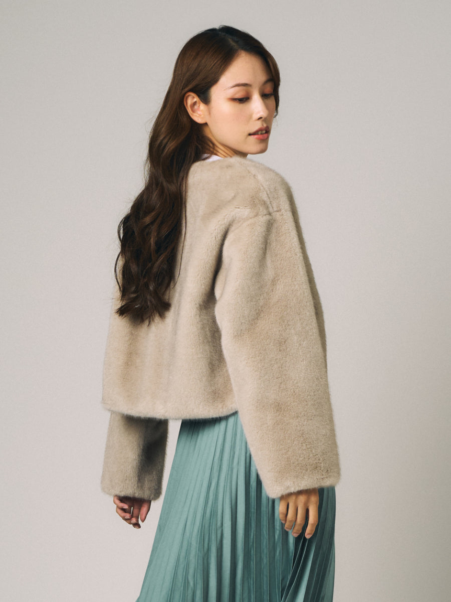 フェイクミンク　ジャケット｜ライトグレー、ダスティーベージュ、ブラック（3カラー）