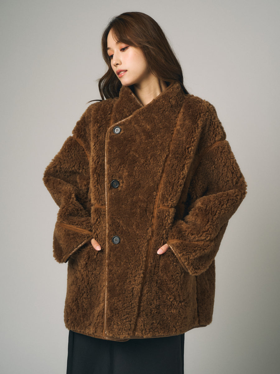 フェイクムートン　リバーシブルコート｜ブラウン（1カラー）