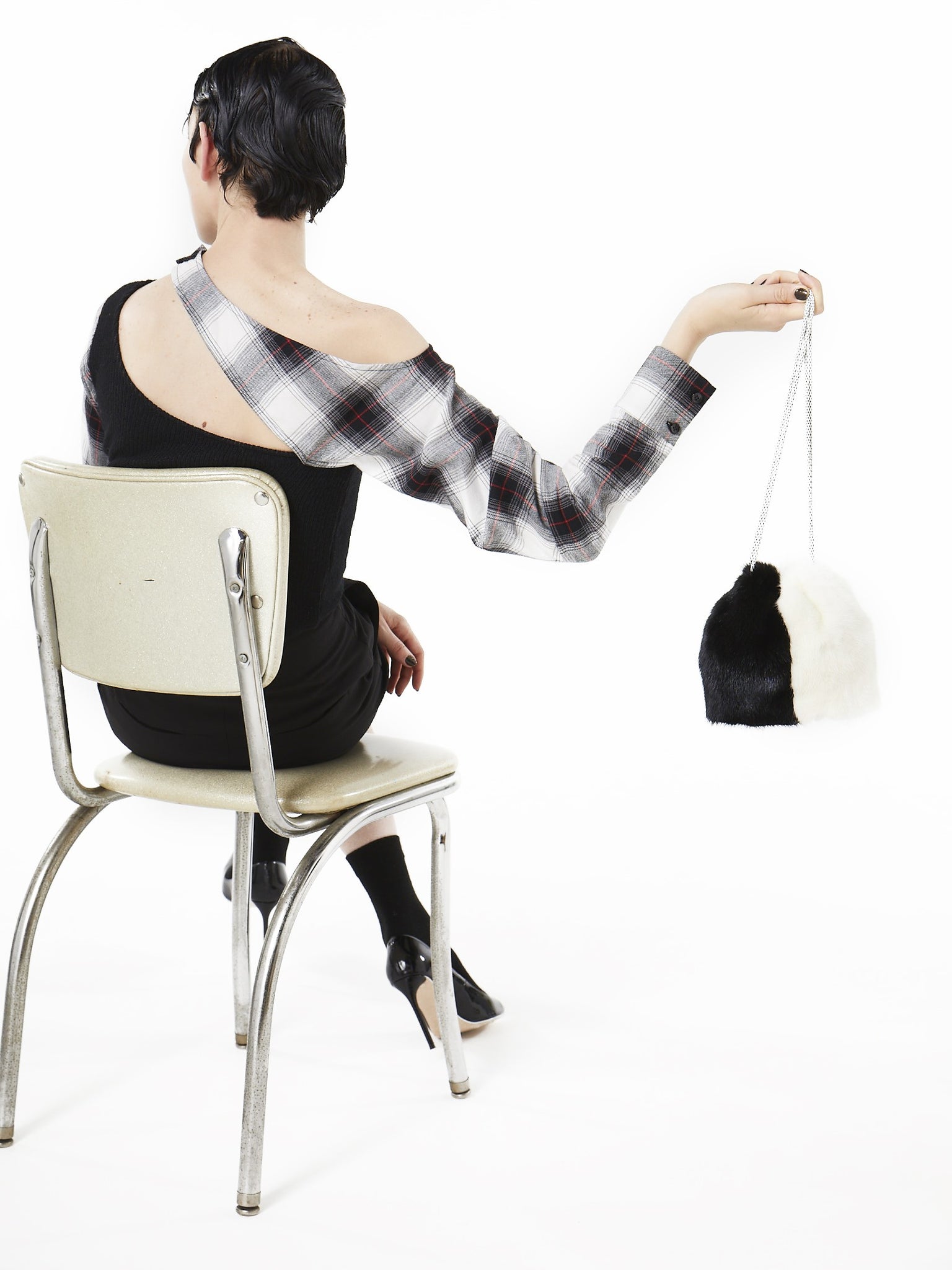 【FLEI】ミンク　バッグ｜ブラック×グリーン、ブラック×ホワイト、ブルー×レッド（3カラー）