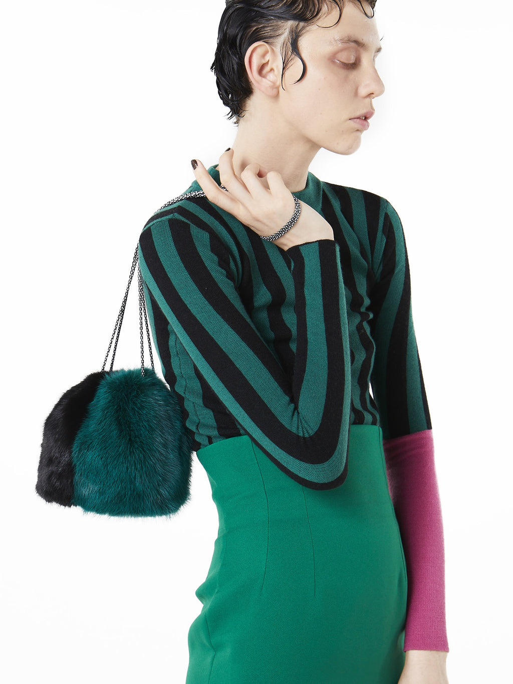 【FLEI】ミンク　バッグ｜ブラック×グリーン、ブラック×ホワイト、ブルー×レッド（3カラー）