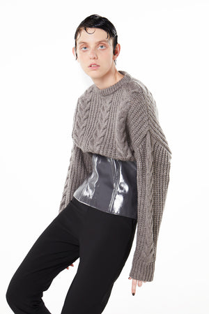 【FLEI】Corset Cable-Knit Sweater｜グレー、キャメル、ブラック（3カラー）