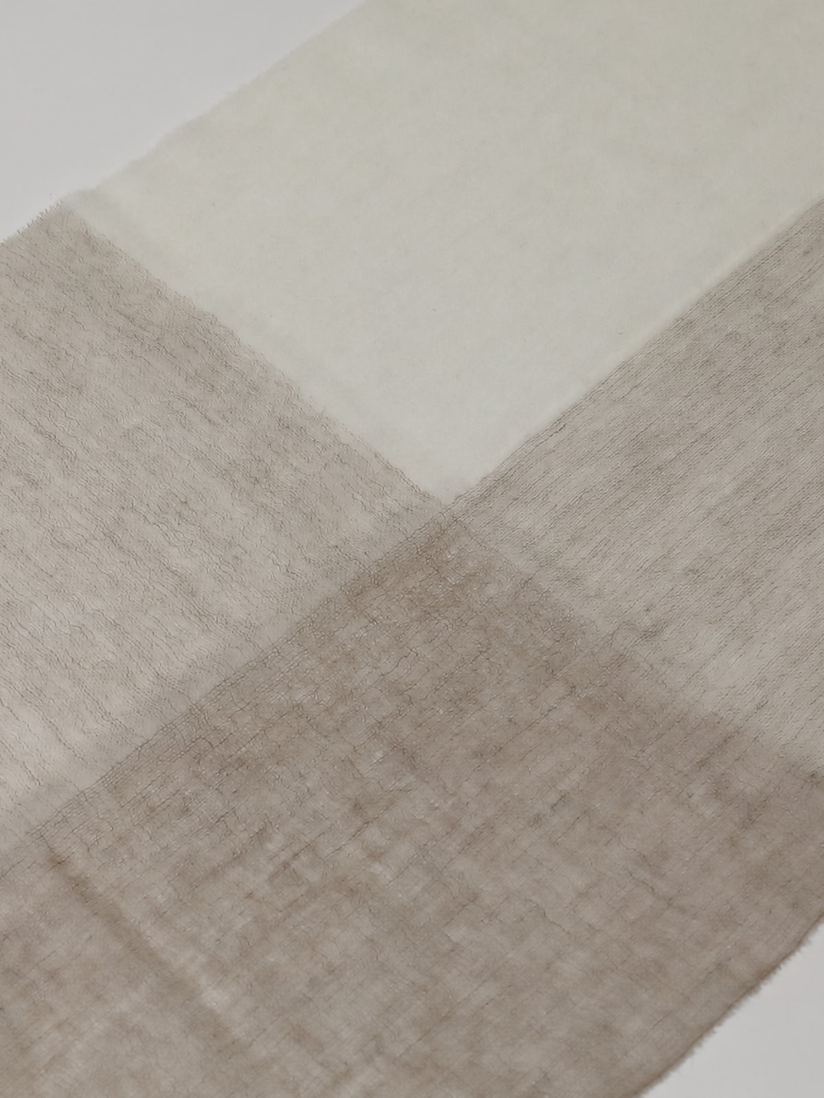 カシミヤニット　ストール｜グレー×ベージュ、グレー（2カラー）