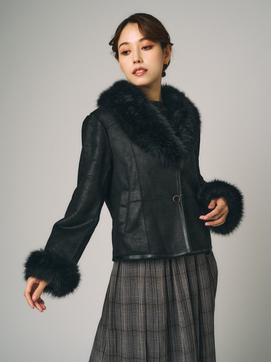 フェイクレッキス＆フェイクフォックス　ダブルフェイスジャケット｜ブラック（1カラー）